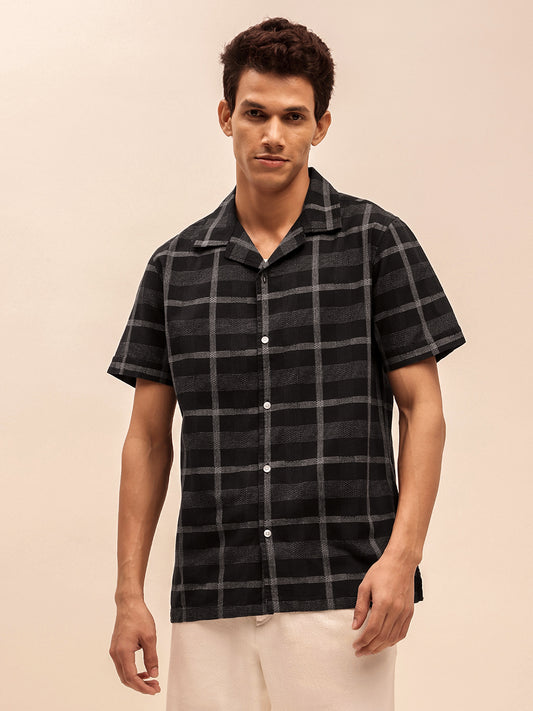 Black Checks Short Sleeves Shirt for Men