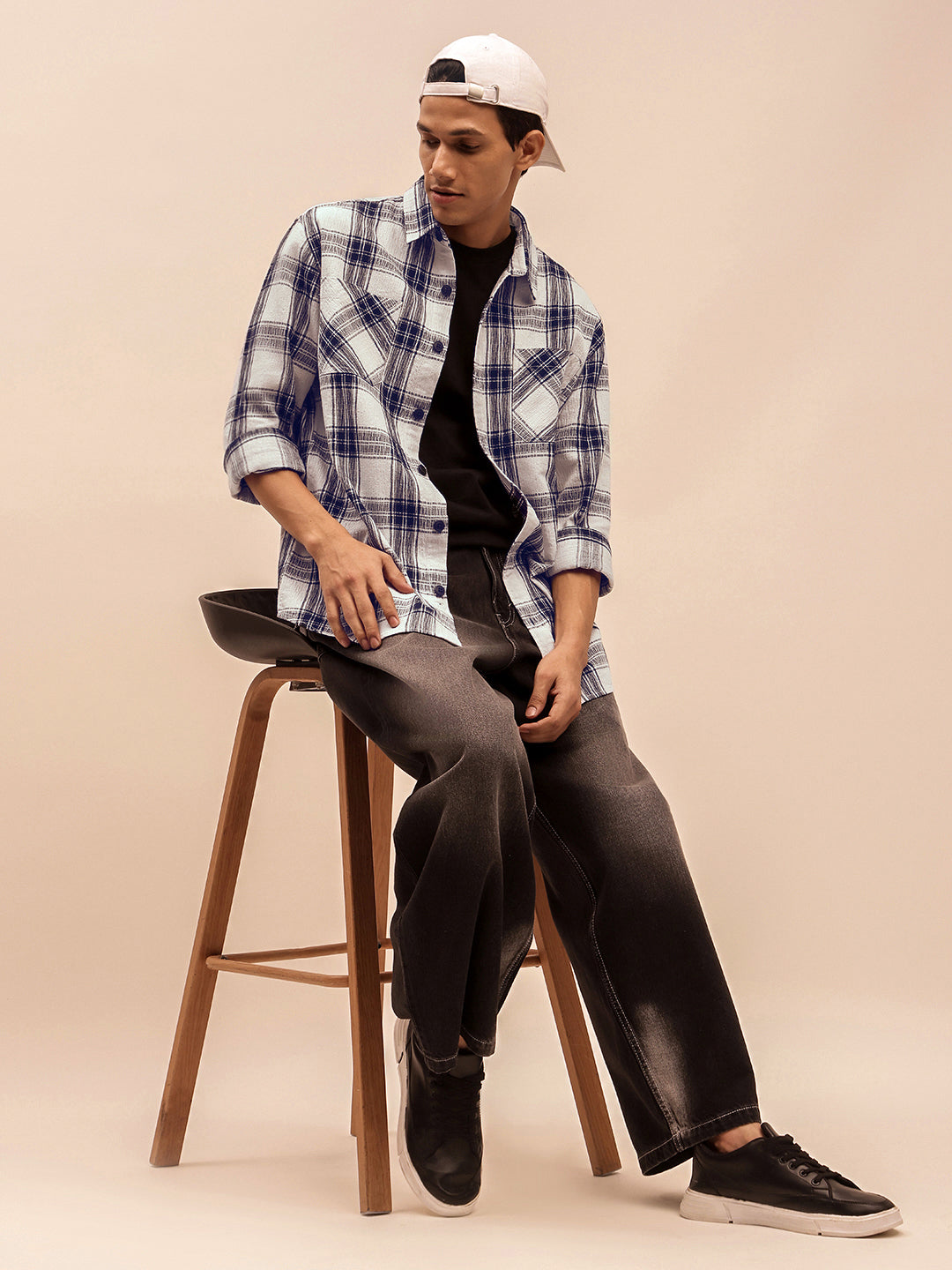 Long Sleeves Relaxed Fit Checked Shirt in White