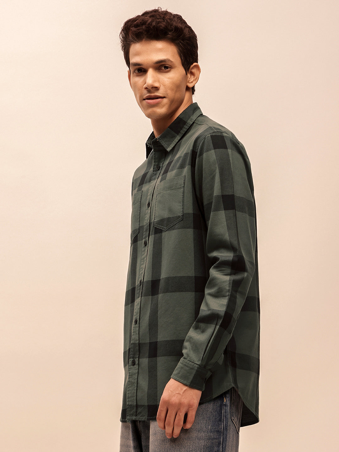 Office Casual Men’s Shirt in Olive Green